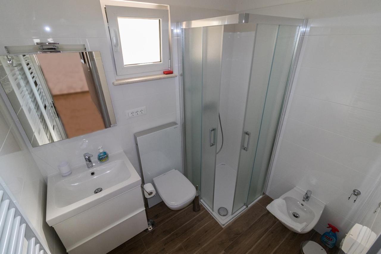 Apartman Hrabric 2 Njivice Ngoại thất bức ảnh